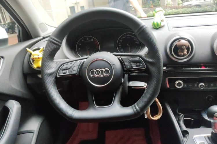 Used Audi A3 2018 30th Anniversary Edition Limousine 35 TFSI Sport Model Steering Wheel