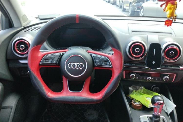 Used Audi A3 2018 30th Anniversary Edition Limousine 40 TFSI Sport Model Steering Wheel