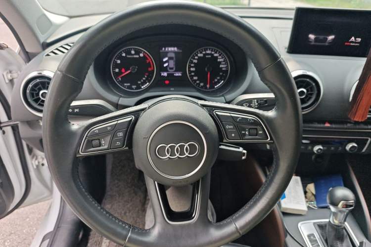 Used Audi A3 2018 30th Anniversary Edition Limousine 35 TFSI Style Model Steering Wheel