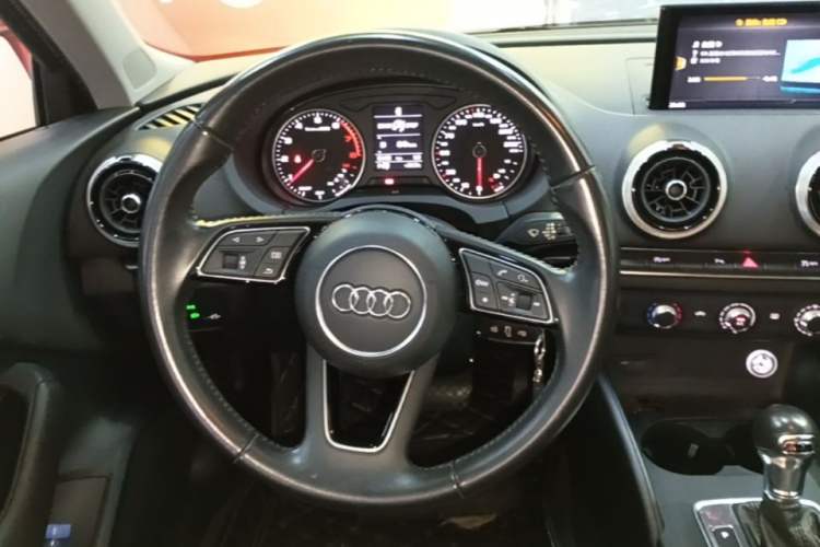 Used Audi A3 2018 30th Anniversary Edition Sportback 35 TFSI Fashion Model Steering Wheel