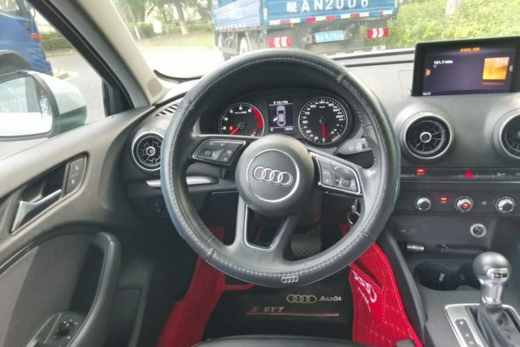 Used Audi A3 2018 30th Anniversary Edition Limousine 35 TFSI Ambition Model Steering Wheel