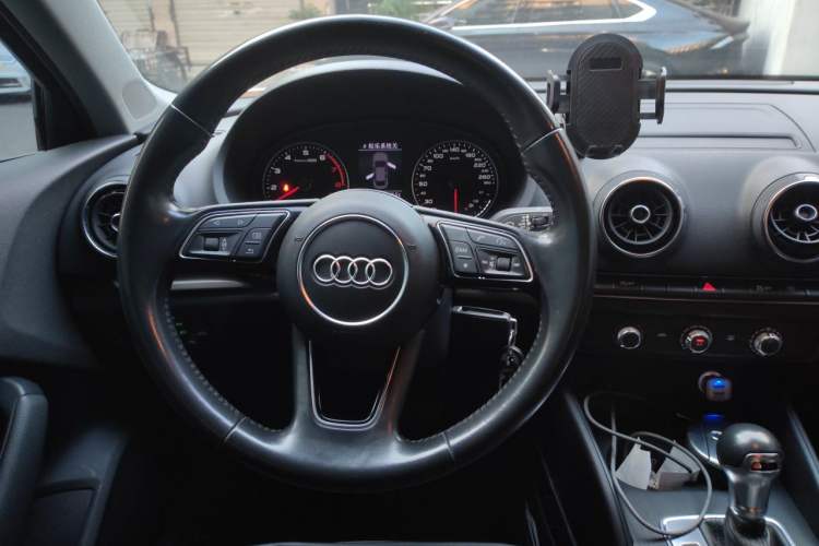 Used Audi A3 2018 30th Anniversary Edition Limousine 35 TFSI Ambition Model Steering Wheel