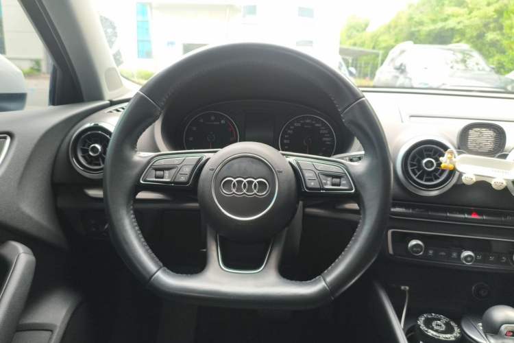 Used Audi A3 2018 30th Anniversary Edition Limousine 35 TFSI Sport Model Steering Wheel