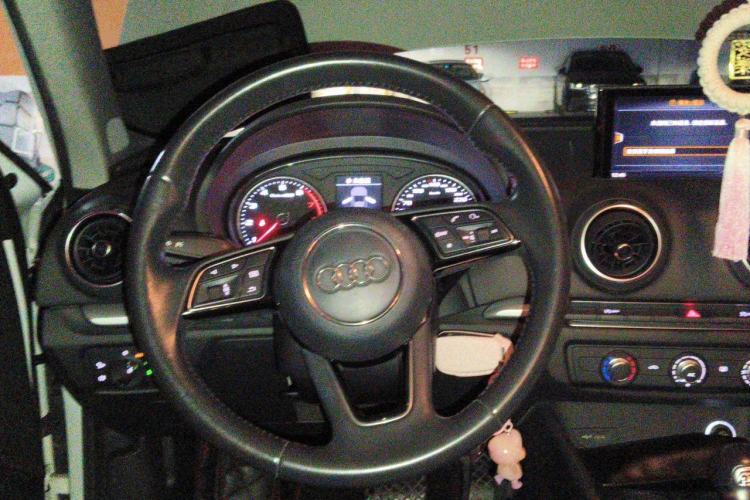 Used Audi A3 2018 30th Anniversary Edition Limousine 35 TFSI Ambition Model Steering Wheel
