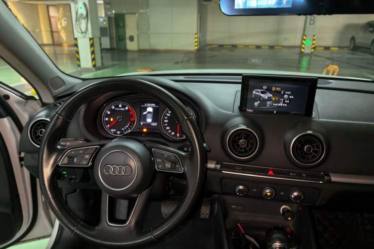 Used Audi A3 2018 30th Anniversary Edition Sportback 35 TFSI Ambition Model Steering Wheel