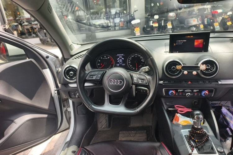 Used Audi A3 2018 30th Anniversary Edition Limousine 35 TFSI Sport Model Steering Wheel