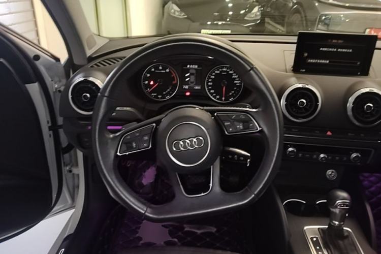 Used Audi A3 2018 30th Anniversary Edition Limousine 35 TFSI Sport Model Steering Wheel