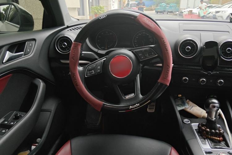 Used Audi A3 2018 30th Anniversary Edition Limousine 35 TFSI Ambition Model Steering Wheel