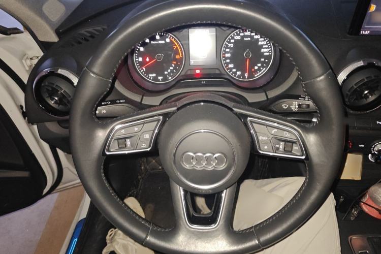 Used Audi A3 2018 30th Anniversary Edition Sportback 35 TFSI Fashion Model Steering Wheel