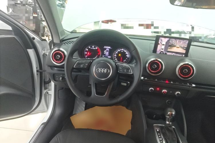 Used Audi A3 2018 30th Anniversary Edition Sportback 35 TFSI Fashion Model Steering Wheel