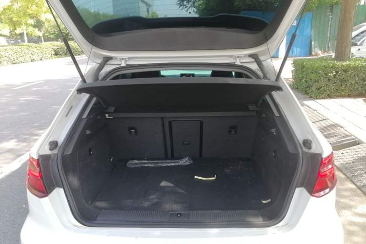 Used Audi A3 2018 30th Anniversary Edition Sportback 35 TFSI Fashion Model Trunk