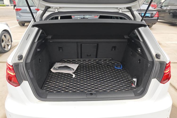 Used Audi A3 2018 30th Anniversary Edition Sportback 35 TFSI Fashion Model Trunk