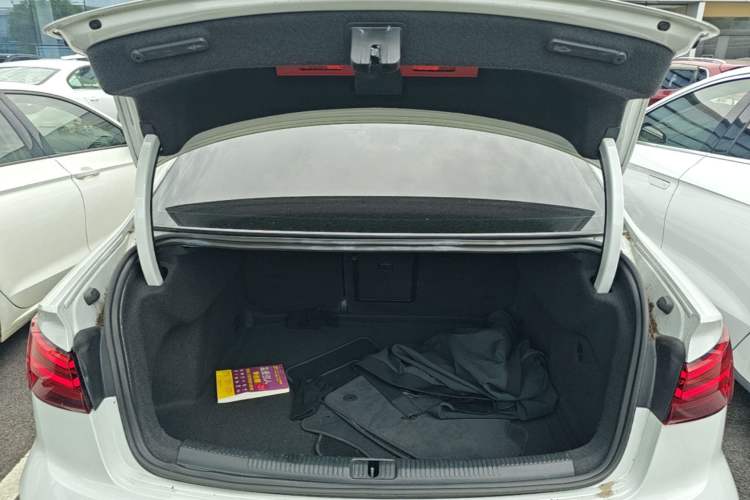 Used Audi A3 2018 30th Anniversary Edition Limousine 35 TFSI Fashion Model Trunk