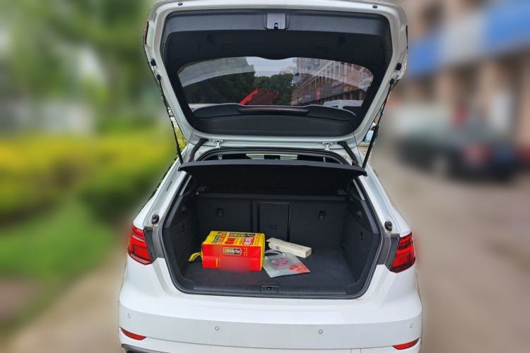 Used Audi A3 2018 30th Anniversary Edition Sportback 35 TFSI Fashion Model Trunk