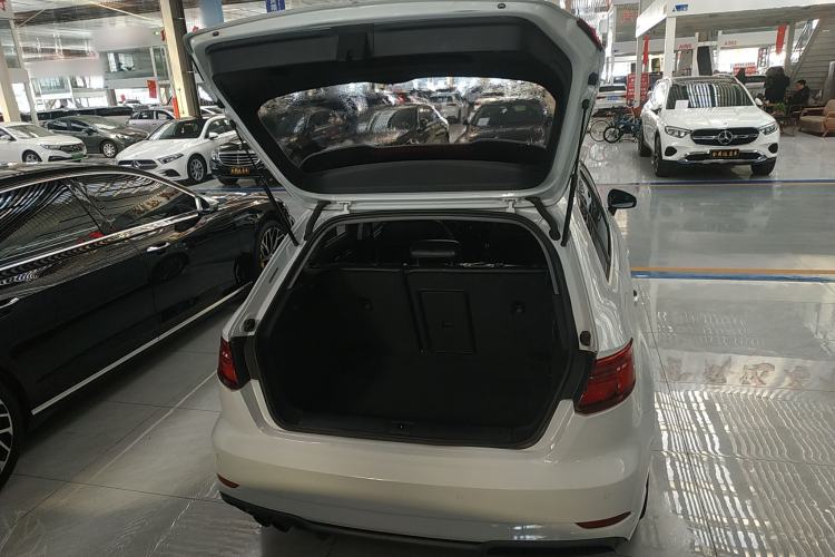 Used Audi A3 2018 30th Anniversary Edition Sportback 35 TFSI Fashion Model Trunk