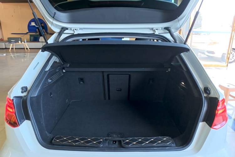 Used Audi A3 2018 30th Anniversary Edition Sportback 35 TFSI Fashion Model Trunk