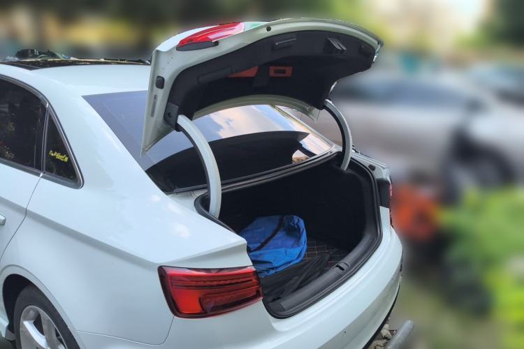Used Audi A3 2018 30th Anniversary Edition Limousine 35 TFSI Fashion Model Trunk