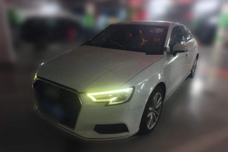 Ojetý Audi A3 2018 30th Anniversary Edition Limousine 35 TFSI Ambition Model Guazi used car, China used car export, Used car for sale, Used  cars, Cheapest cars for sale