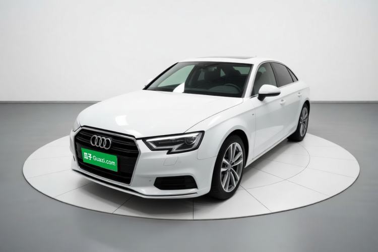 Audi A3 2018 30th Anniversary Edition Limousine 35 TFSI Ambition Model usado Guazi used car, China used car export, Used car for sale, Used cars, Cheapest cars for sale