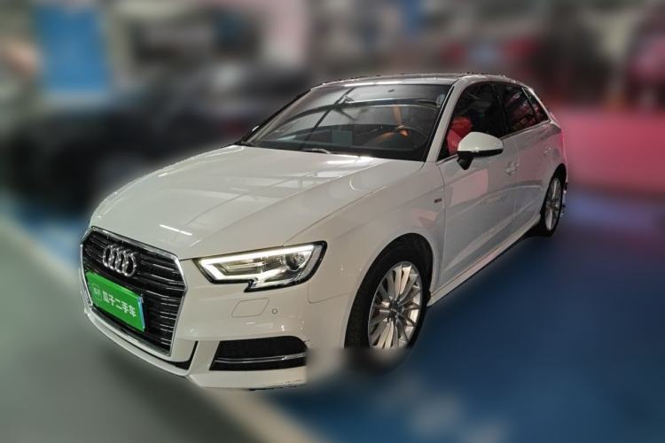 Used Audi A3 2018 30th Anniversary Edition Sportback 35 TFSI Fashion Model Guazi used car, China used car export, Used car for sale, Used  cars, Cheapest cars for sale