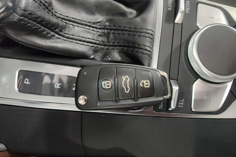 Used Audi A3 2018 30th Anniversary Edition Limousine 35 TFSI Style Model Vehicle Key