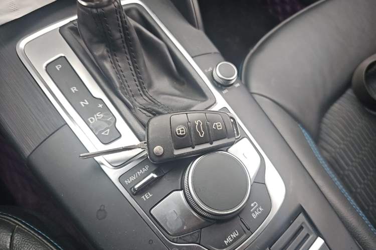 Used Audi A3 2018 30th Anniversary Edition Sportback 35 TFSI Fashion Model Vehicle Key