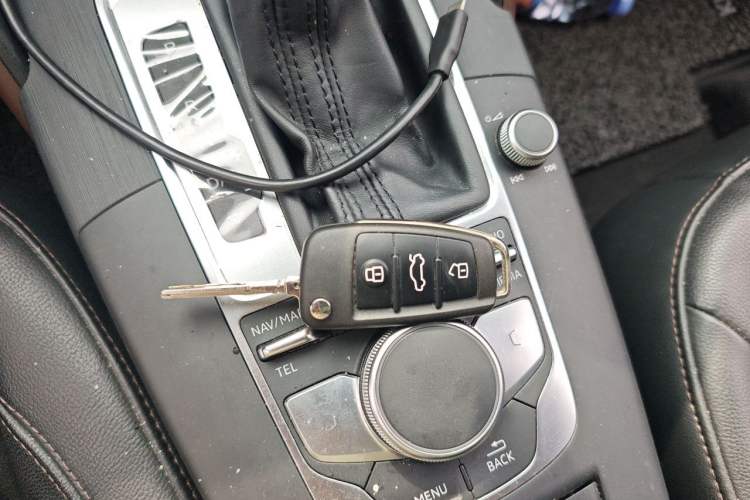 Used Audi A3 2018 30th Anniversary Edition Limousine 35 TFSI Style Model Vehicle Key