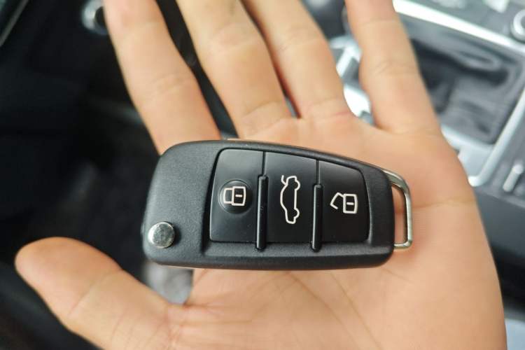 Used Audi A3 2018 30th Anniversary Edition Sportback 35 TFSI Ambition Model Vehicle Key