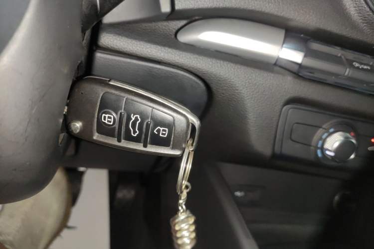 Used Audi A3 2018 30th Anniversary Edition Limousine 35 TFSI Ambition Model Vehicle Key