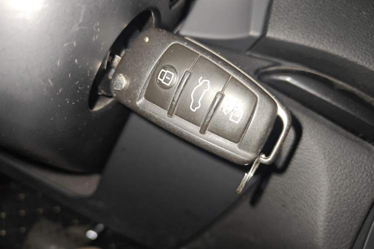 Used Audi A3 2018 30th Anniversary Edition Sportback 35 TFSI Fashion Model Vehicle Key