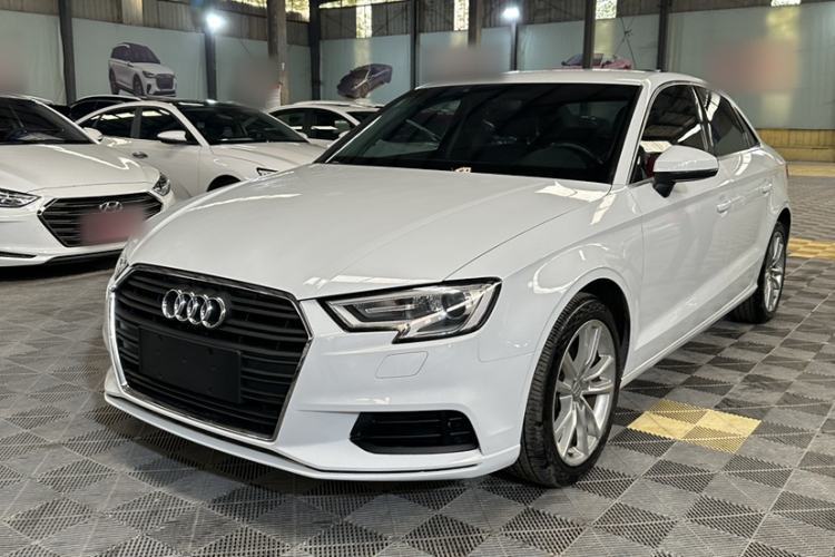 Used Audi A3 2018 30th Anniversary Edition Limousine 35 TFSI Ambition Model Guazi used car, China used car export, Used car for sale, Used  cars, Cheapest cars for sale