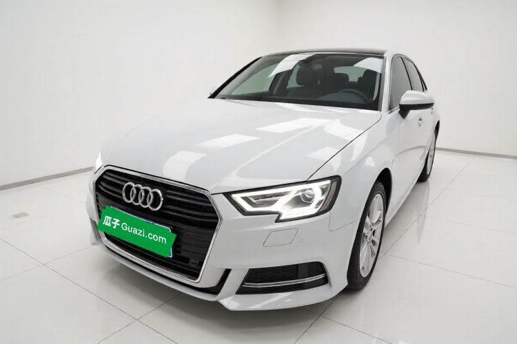 Used Audi A3 2018 30th Anniversary Edition Sportback 35 TFSI Fashion Model Guazi used car, China used car export, Used car for sale, Used  cars, Cheapest cars for sale