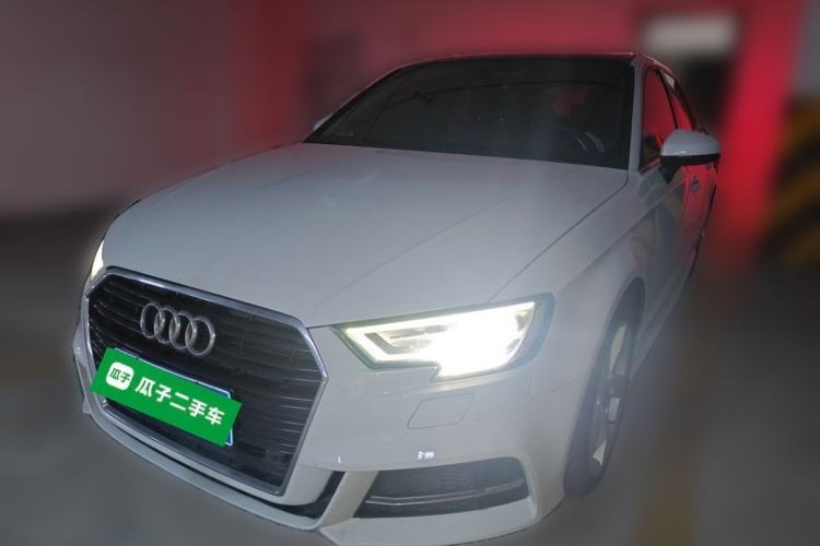 Used Audi A3 2018 30th Anniversary Edition Sportback 35 TFSI Fashion Model Guazi used car, China used car export, Used car for sale, Used cars, Cheapest cars for sale