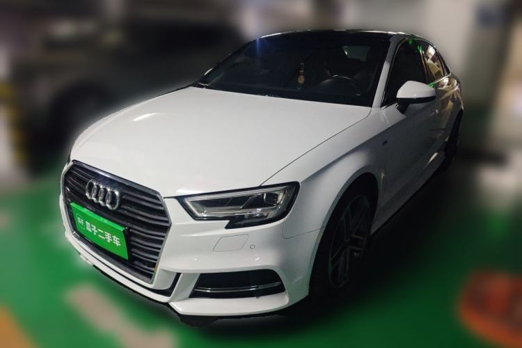 Used Audi A3 2018 30th Anniversary Edition Limousine 35 TFSI Sport Model Guazi used car, China used car export, Used car for sale, Used  cars, Cheapest cars for sale