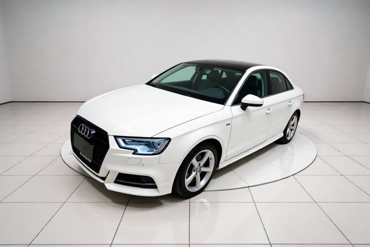 Used Audi A3 2018 30th Anniversary Edition Limousine 35 TFSI Fashion Model Guazi used car, China used car export, Used car for sale, Used  cars, Cheapest cars for sale