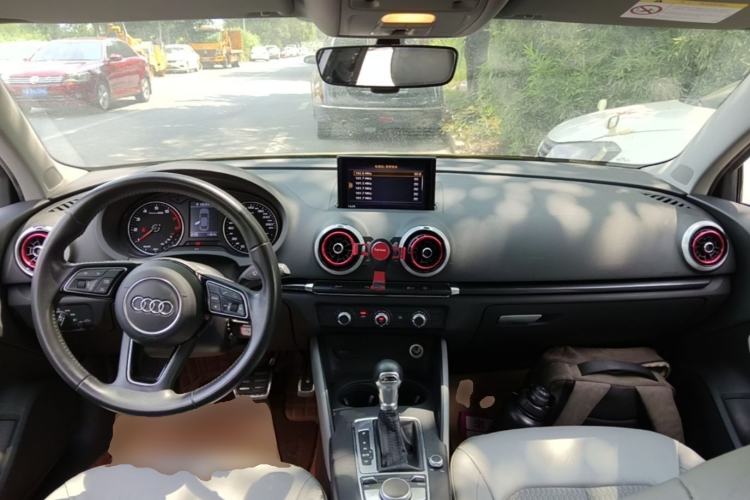 Used Audi A3 2018 30th Anniversary Edition Limousine 35 TFSI Fashion Model Center Console