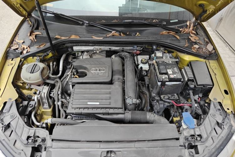 Used Audi A3 2018 30th Anniversary Edition Limousine 35 TFSI Fashion Model Engine Bay