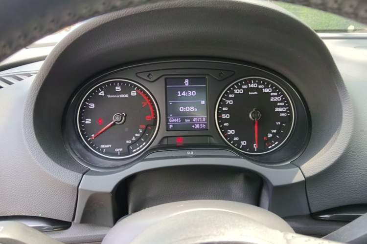 Used Audi A3 2018 30th Anniversary Edition Limousine 35 TFSI Fashion Model Instrument Cluster