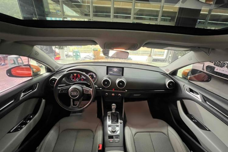 Used Audi A3 2018 30th Anniversary Edition Limousine 35 TFSI Fashion Model Interior 1