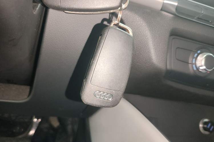 Used Audi A3 2018 30th Anniversary Edition Sportback 35 TFSI Ambition Model Vehicle Key