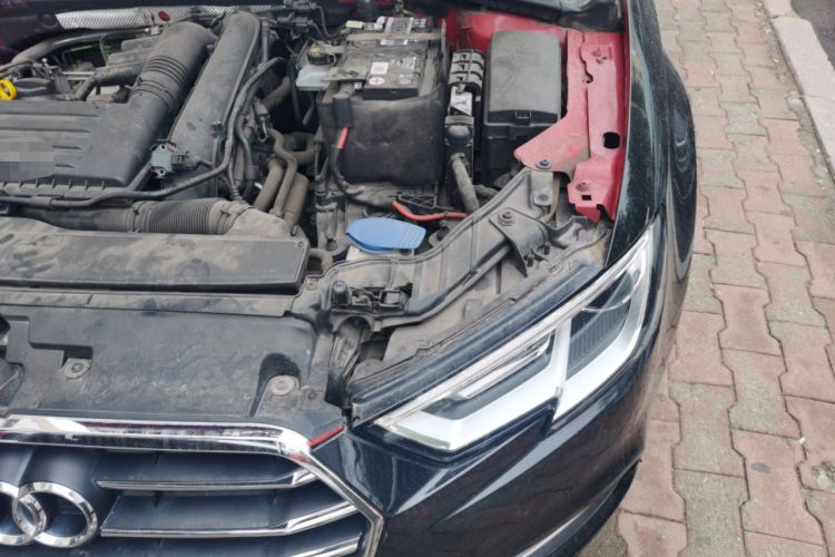 Used Audi A3 2019 Limousine 35 TFSI Ambition China VI Engine Bay Left