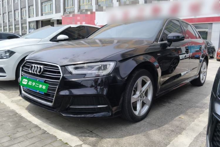 Used Audi A3 2019 Sportback 35 TFSI Fashion Edition China VI Emission Standard Guazi used car, China used car export, Used car for sale, Used  cars, Cheapest cars for sale