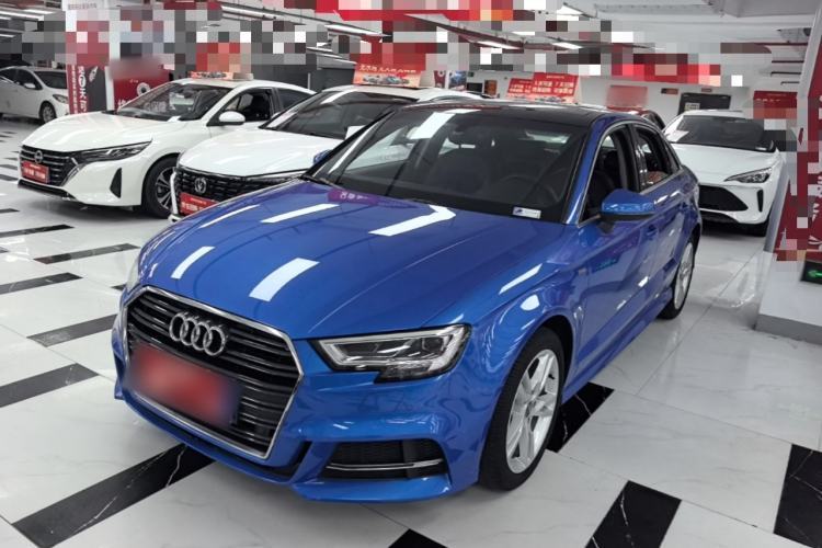Used Audi A3 2019 Limousine 35 TFSI Fashion Edition China VI Emission Standard Guazi used car, China used car export, Used car for sale, Used cars, Cheapest cars for sale