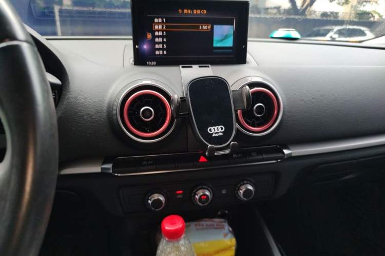 Used Audi A3 2019 Limousine 35 TFSI Ambition China VI Audio And AC Panel