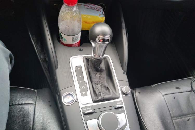 Used Audi A3 2019 Limousine 35 TFSI Ambition China VI Gear Lever