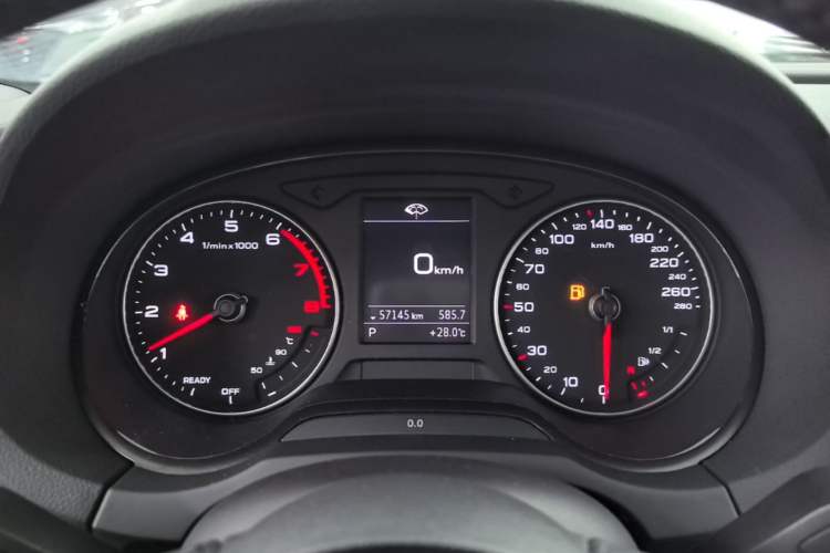 Used Audi A3 2019 Limousine 35 TFSI Fashion Edition China VI Emission Standard Instrument Cluster