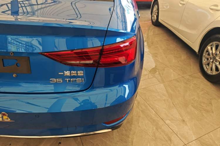 Used Audi A3 2019 Limousine 35 TFSI Ambition China VI Right Rear Taillight