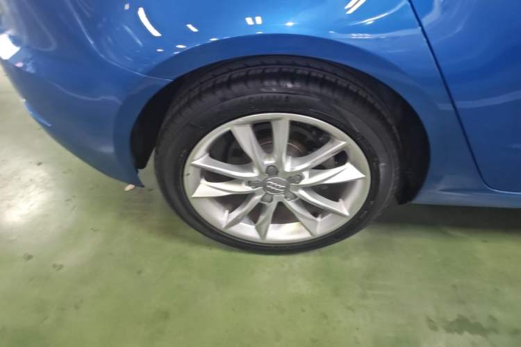 Used Audi A3 2019 Sportback 35 TFSI Ambition China V Right Rear Wheel Hub