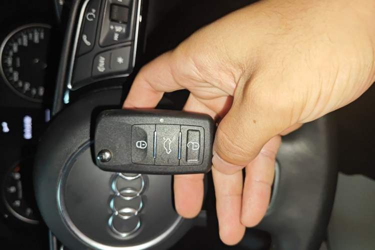 Used Audi A3 2019 Limousine 35 TFSI Ambition China V Vehicle Key