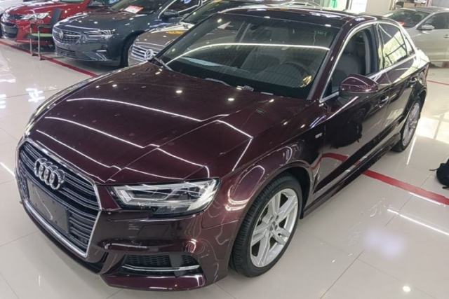 Audi A3 2019 Limousine 35 TFSI Fashion Edition China VI Emission Standard с пробегом